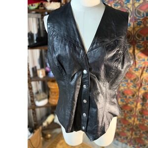 Wilsons The Leather Experts Black Leather Vest Womens Large Snap Front V-Neck